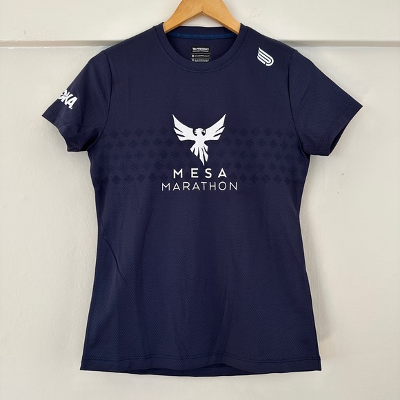 Pressio 2024 Mesa Marathon Women’s Tech Tee - Size S - Navy - Picture 1 of 4